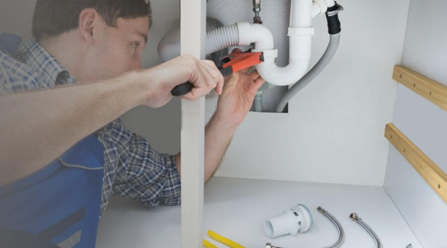Professional emergency plumbing in Vardaman, MS